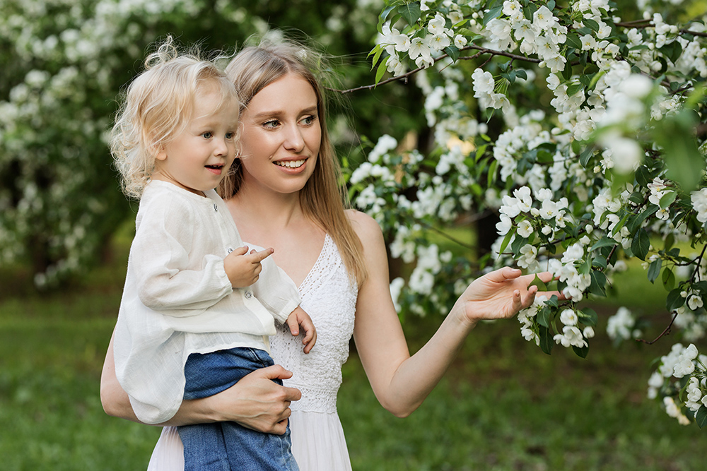 image of a woman with a kid
